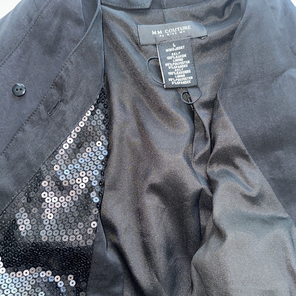 Black Jacket With Black Sequin Lining. - image 3